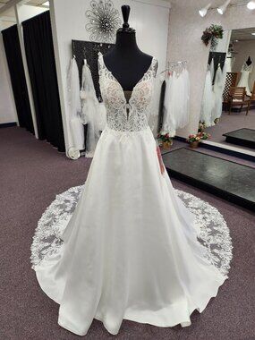 Private Label Bridal Gown Hazel Ivory Size 14 Mikado Satin/Lace